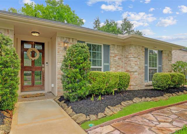 Property at 12427 Attlee Dr, Houston, TX 77077, 3 beds, 2 baths