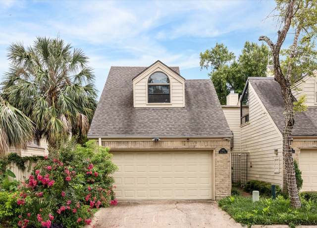 Property at 5107 Dickson St, Houston, TX 77007, 2 beds, 2.5 baths