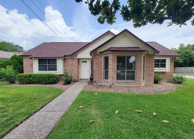 Property at 6702 Autumn Flowers Dr, Katy, TX 77449, 3 beds, 2 baths