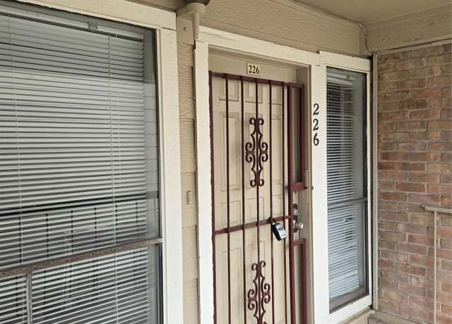 Property at 2100 Wilcrest Dr #226, Houston, TX 77042, 2 beds, 2 baths