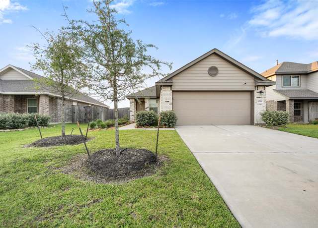 Property at 14519 Broadbury Pond Rd, Rosharon, TX 77583, 4 beds, 2 baths