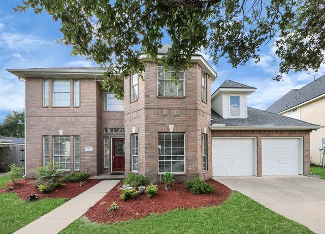 Property at 2613 Broussard Ct, Seabrook, TX 77586, 4 beds, 3.5 baths