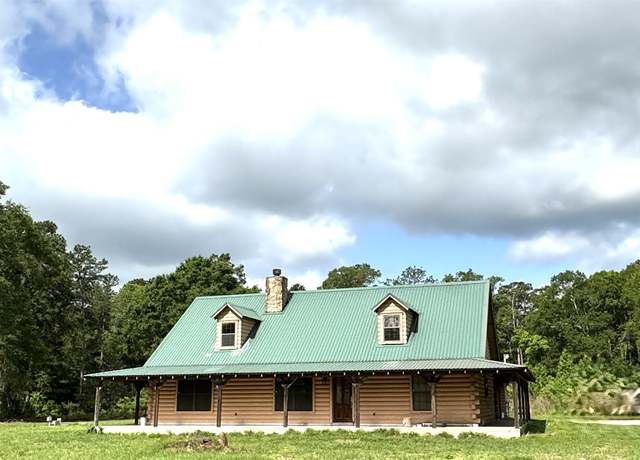 Property at 72 Oak Leaf Drive Dr, Huffman, TX 77336, 4 beds, 3 baths
