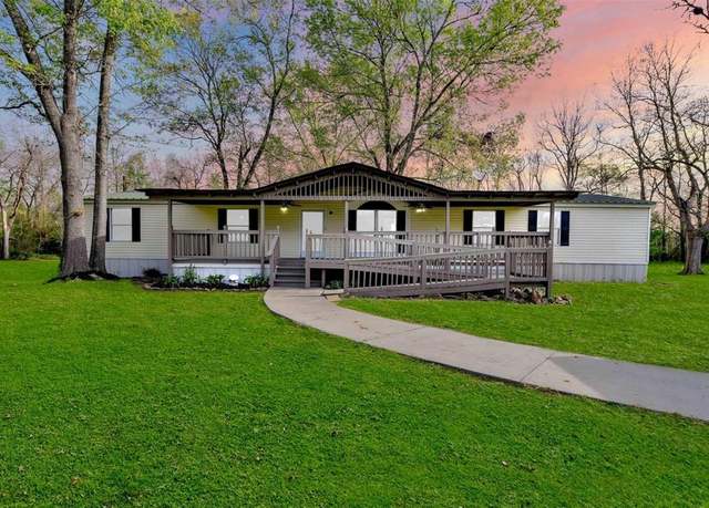 Property at 613 River Rd, Goodrich, TX 77335, 4 beds, 3 baths