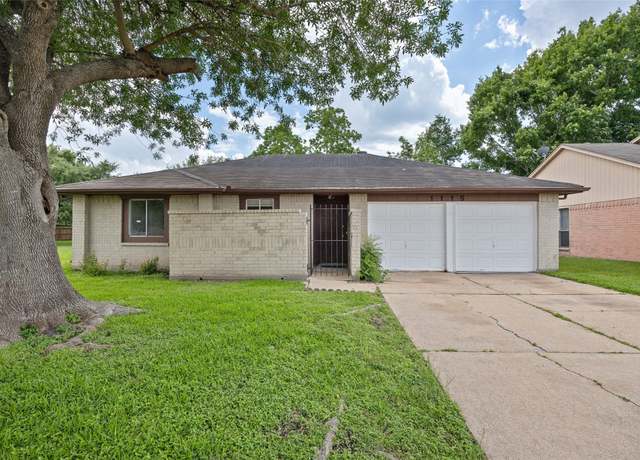 Property at 1115 Blocker Ln, Missouri City, TX 77489, 3 beds, 2 baths