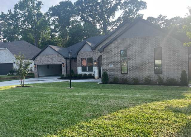 Property at 161 Pine Branch Dr, Montgomery, TX 77356, 5 beds, 4.5 baths