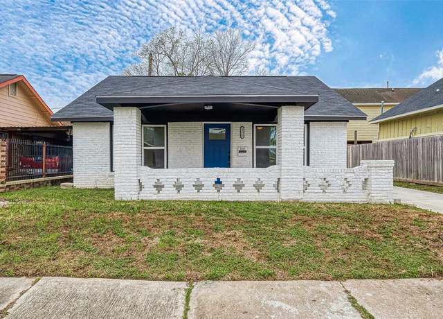 Property at 4726 Pease St, Houston, TX 77023, 2 beds, 1 bath