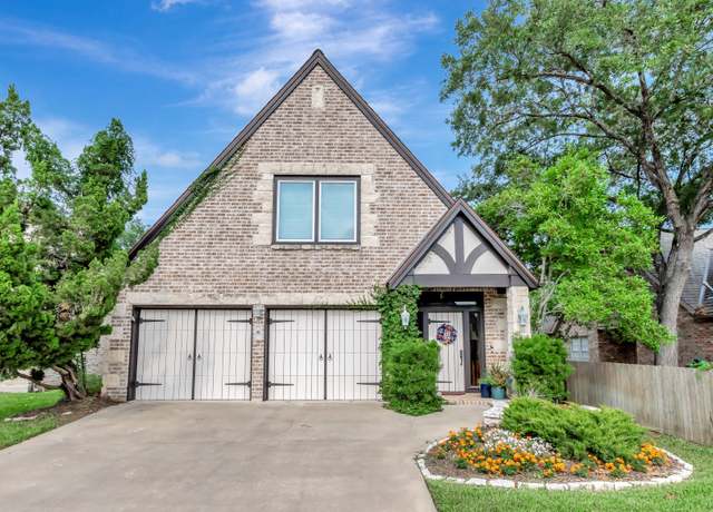 Property at 6 Cotswold Lane Ln, Victoria, TX 77904, 4 beds, 3 baths