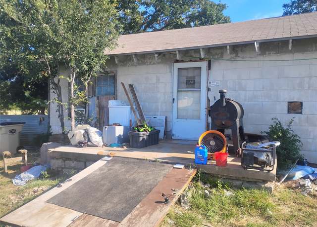 Property at 7510 Us Highway 67 #84, Bangs, TX 76823, 2 beds, 1 bath