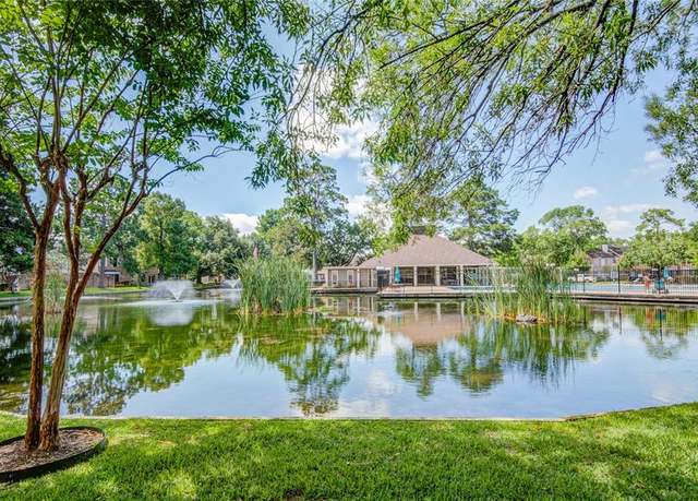 Property at 5801 Lumberdale Rd #145, Houston, TX 77092, 3 beds, 2.5 baths