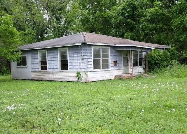 Property at 9706 Fm-102, Wharton, TX 77488, 3 beds, 1 bath