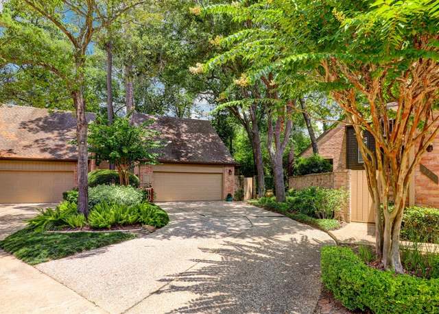 Property at 322 Sugarberry Cir, Houston, TX 77024, 2 beds, 2.5 baths