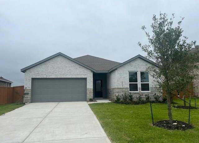 Property at 3002 Golden Isle Dr, Texas City, TX 77568, 4 beds, 3 baths