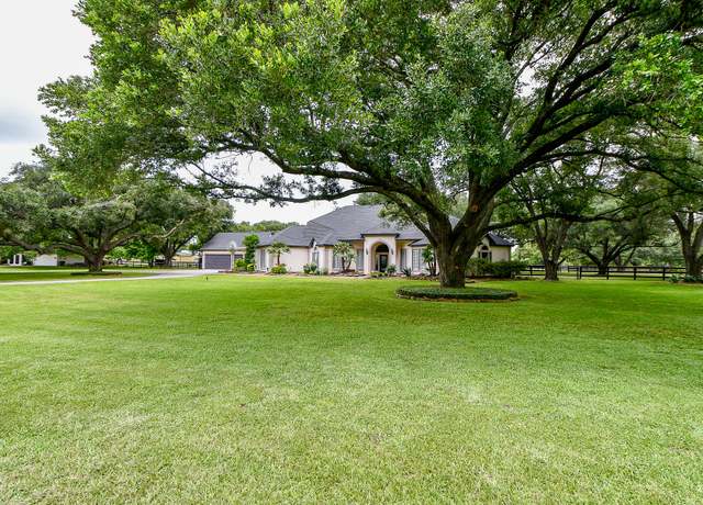 Property at 17514 Queenslake Dr, Cypress, TX 77429, 4 beds, 2.5 baths