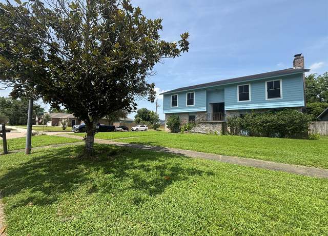 Property at 16530 Lonesome Quail Dr, Houston, TX 77489, 4 beds, 2.5 baths