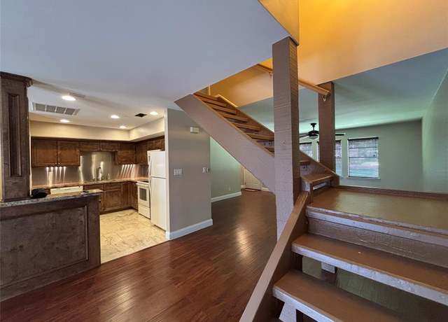 Property at 2219 Triway Ln #240, Houston, TX 77043, 3 beds, 2.5 baths