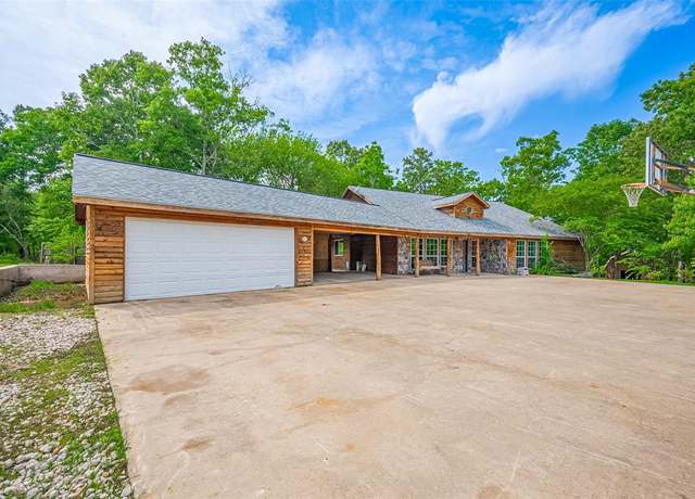 Property at 51 Lost Tree Ln, Coldspring, TX 77331, 3 beds, 2 baths