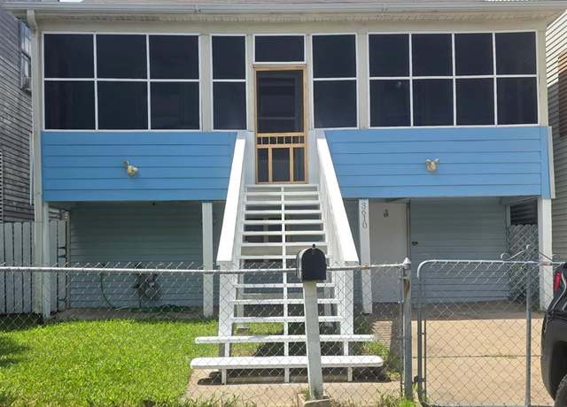Property at 3610 Avenue K, Galveston, TX 77550, 2 beds, 1 bath