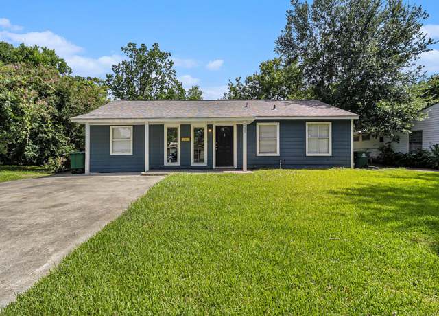 Property at 5235 Kingsbury St, Houston, TX 77021, 3 beds, 2 baths