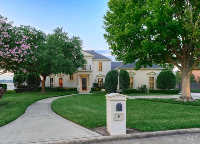 Property at 9 Lake Estates Ct, Montgomery, TX 77356, 4 beds, 4 baths