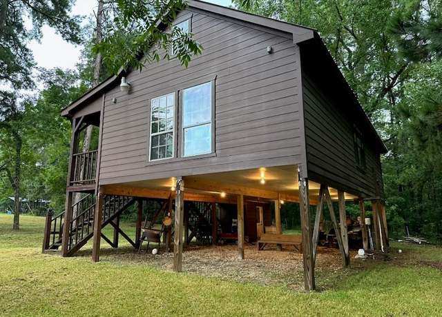 Property at 243 Silver Hickory Dr, Coldspring, TX 77331, 4 beds, 1.5 baths