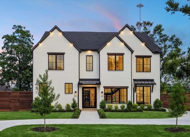 Property at 431 W 30th St, Houston, TX 77018, 5 beds, 6 baths