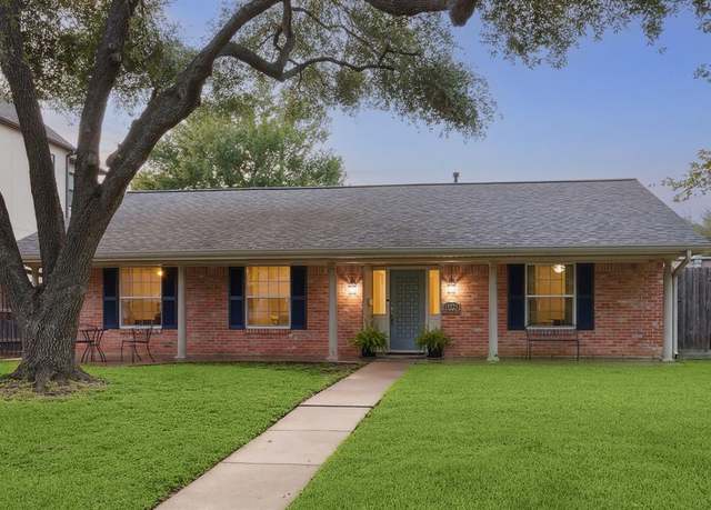 Property at 10826 Lasso Ln, Houston, TX 77079, 3 beds, 2 baths