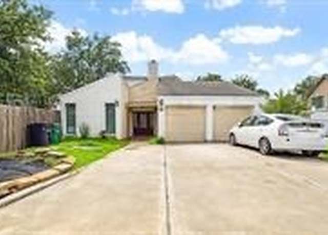 Property at 13014 Skymeadow Dr, Houston, TX 77082, 4 beds, 3 baths
