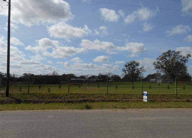 Property at 1765 Greenfield Rd, Hempstead, TX 77445