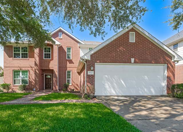 Property at 5714 Ames Xing, Sugar Land, TX 77479, 3 beds, 2.5 baths