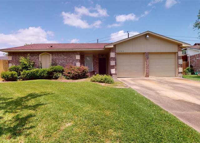 Property at 11603 Graywood Dr, Houston, TX 77089, 3 beds, 2 baths