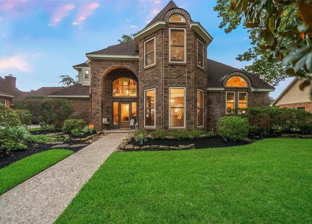 Property at 3214 Brook Grove Dr, Kingwood, TX 77345, 4 beds, 3.5 baths