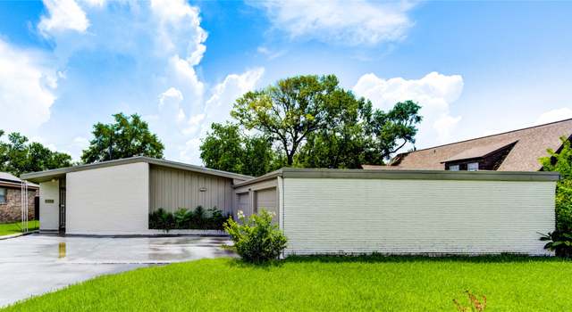 Photo of 2119 Forest Oaks Dr, Houston, TX 77017
