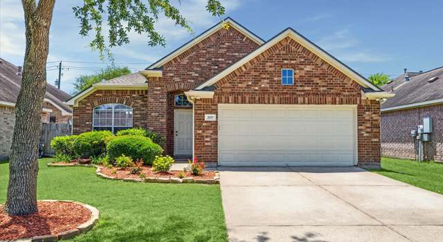 Photo of 2937 Meridian Bay Ln, Dickinson, TX 77539
