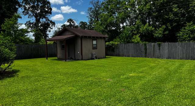 Photo of 3730 Bowen Dr, Beaumont, TX 77708