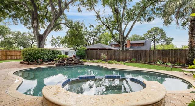 Photo of 1403 Festival Dr, Houston, TX 77062