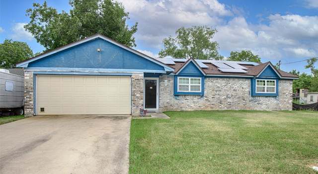 Photo of 3000 2nd Ave N, Texas City, TX 77590