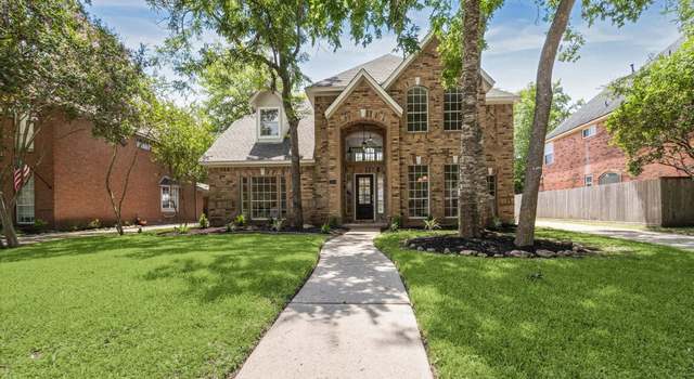 Photo of 6910 Briar Meadow Dr, Sugar Land, TX 77479