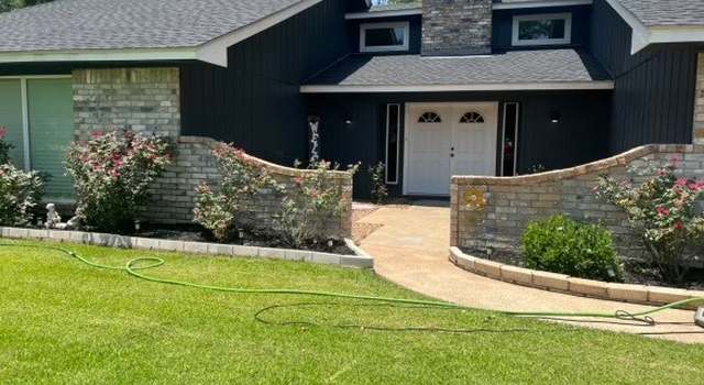 Photo of 121 Timbercreek Ln, Lumberton, TX 77657