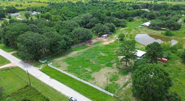 Photo of 35535 Windmill Rd, Hempstead, TX 77445