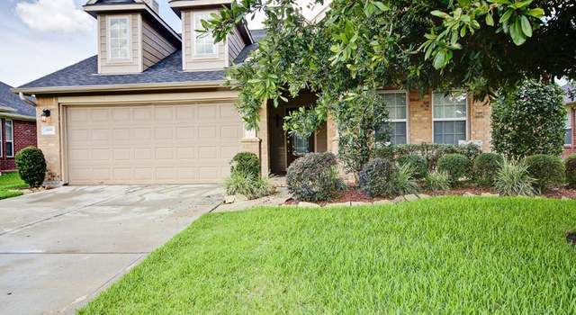 Photo of 1808 Blazing Star Dr, La Porte, TX 77571