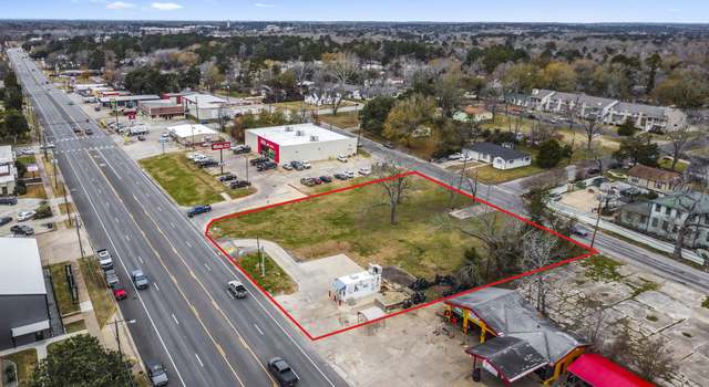 Photo of 614 W W Church St, Livingston, TX 77351