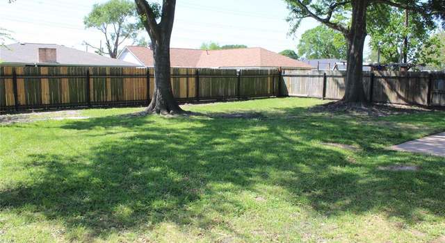 Photo of 710 N Kaufman Dr, Deer Park, TX 77536