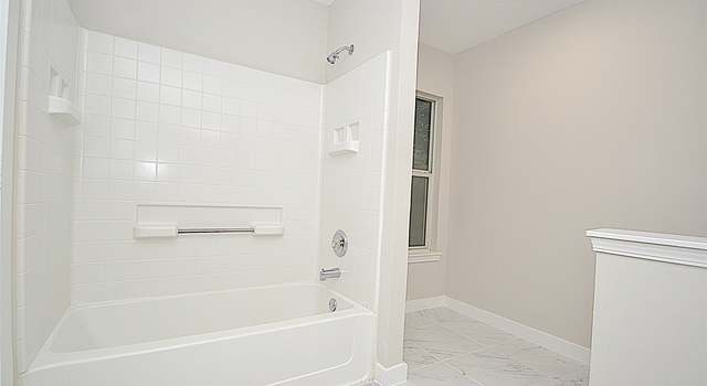 Photo of 631 Aweigh Dr, Crosby, TX 77532
