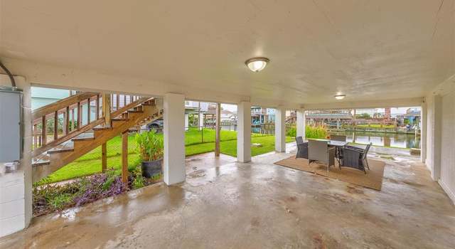 Photo of 89 Tarpon St, Bayou Vista, TX 77563