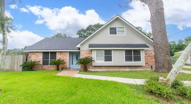 Photo of 607 Pine Cir, Seabrook, TX 77586