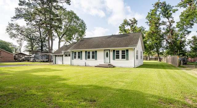 Photo of 401 Harris Rd, Highlands, TX 77562