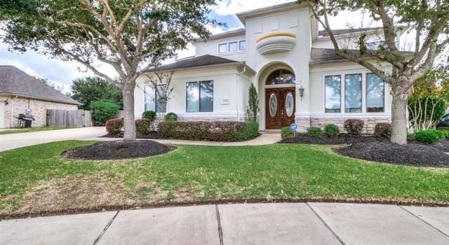 Photo of 10935 Ashland Bridge Ln, Sugar Land, TX 77498