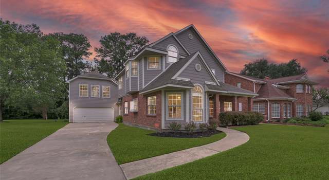 Photo of 6970 Breezy Pt, Willis, TX 77318