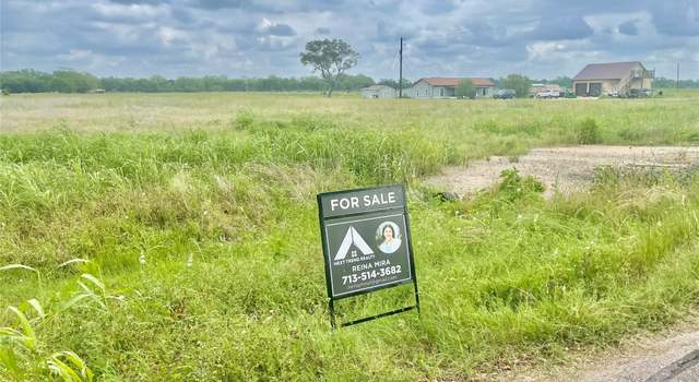 Photo of 271 Sabinal St, Boling, TX 77420
